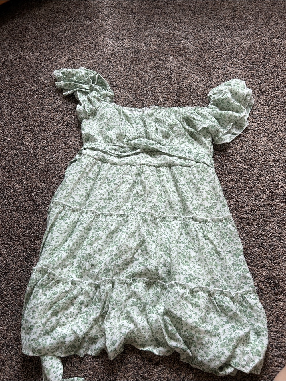 Francesca's Collections Light Green Floral Ruffle Tie-Back Dress